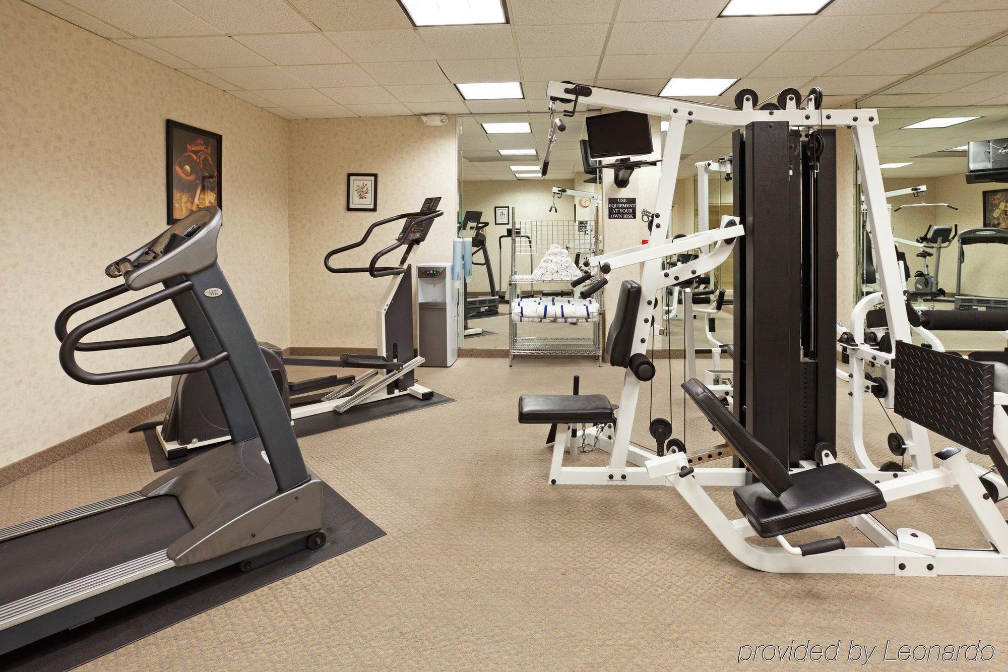 Fairfield Inn & Suites By Marriott Charlotte Uptown Facilities photo