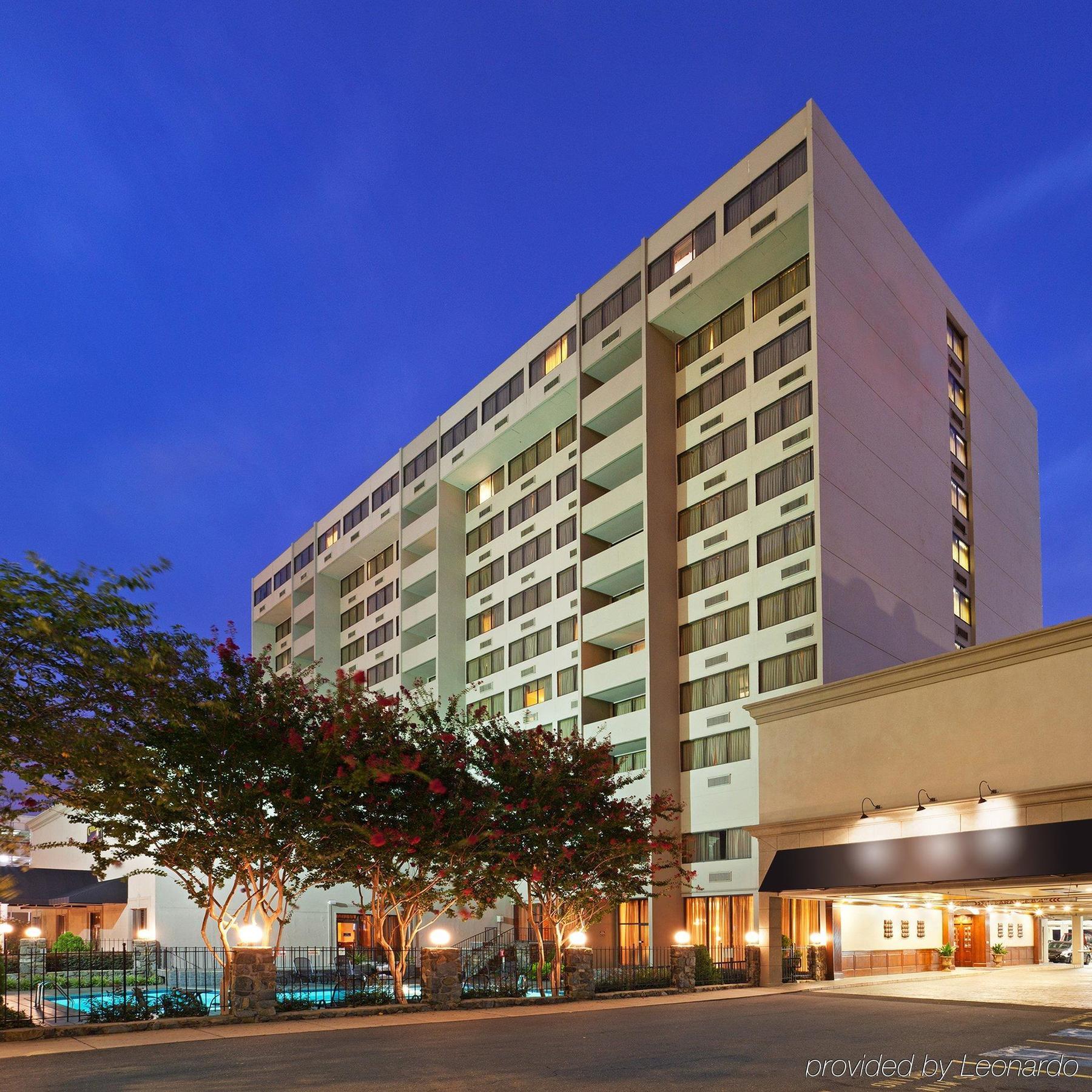 Fairfield Inn & Suites By Marriott Charlotte Uptown Exterior photo